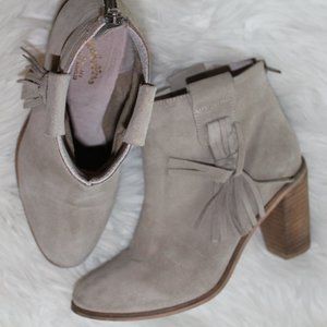 Seychelles Gray Suede Ankle Bootie